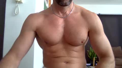 Porn Actor 21cm Hetero online show from 12-05-24, 11:49