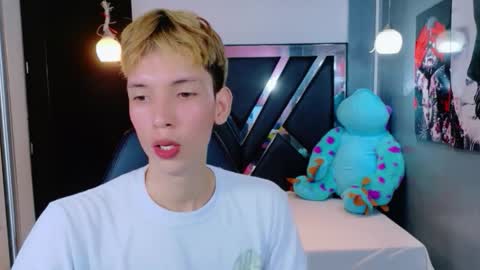 park_jimin1 online show from 12-14-25, 02:11