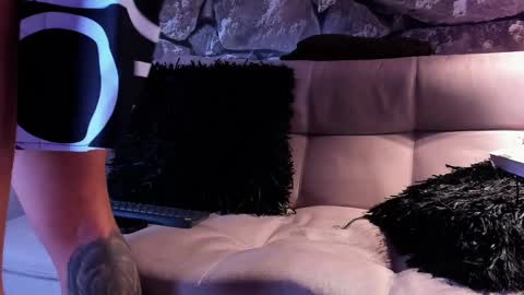 parker lavine online show from 12-08-24, 04:35