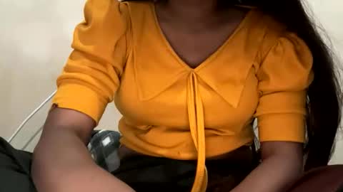 parneetu_642 online show from 01-17-26, 10:09