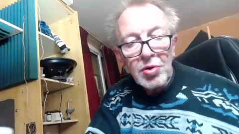 pascal88881 online show from 12-02-24, 12:52