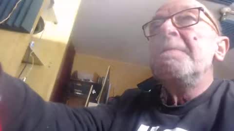 pascal88881 online show from 12-28-24, 07:01