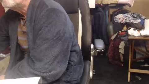 pascal88881 online show from 01-03-25, 11:46