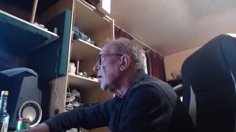 pascal88881 online show from 11-23-25, 02:33