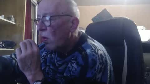 pascal88881 online show from 12-14-25, 10:20