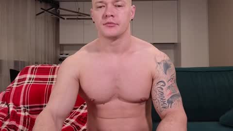 Snapshot of pashka_x chatting on 12-26-24, 05:26 Pashka online show from 12-26-24, 05:26