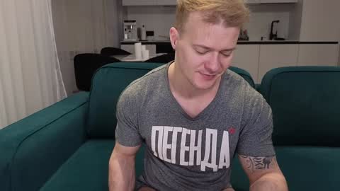 Snapshot of pashka_x chatting on 01-09-25, 08:03 Pashka online show from 01-09-25, 08:03