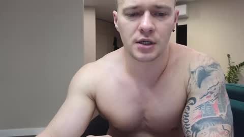 Snapshot of pashka_x chatting on 01-30-25, 11:22 Pashka online show from 01-30-25, 11:22