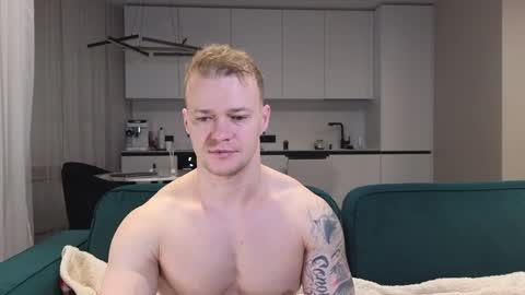 Snapshot of pashka_x chatting on 01-31-25, 04:47 Pashka online show from 01-31-25, 04:47