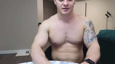 Snapshot of pashka_x chatting on 02-08-25, 09:46 Pashka online show from 02-08-25, 09:46