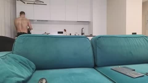 Snapshot of pashka_x chatting on 02-15-25, 05:19 Pashka online show from 02-15-25, 05:19