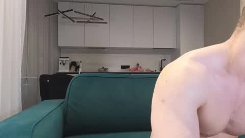 Snapshot of pashka_x chatting on 02-22-25, 09:23 Pashka online show from 02-22-25, 09:23