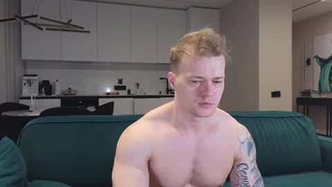 Snapshot of pashka_x chatting on 03-11-25, 05:38 Pashka online show from 03-11-25, 05:38