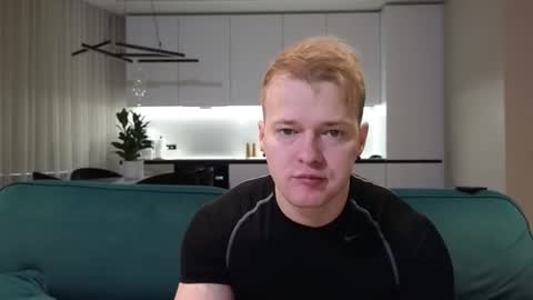 Snapshot of pashka_x chatting on 10-26-25, 10:21 Pashka online show from 10-26-25, 10:21