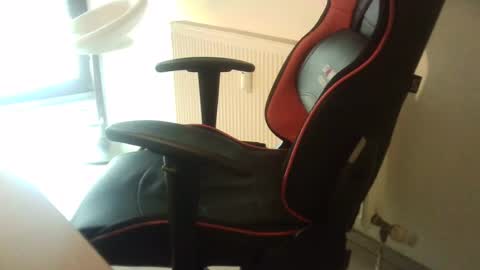 Snapshot of passebert chatting on 07-26-26, 10:11 Pazz online show from 07-26-26, 10:11
