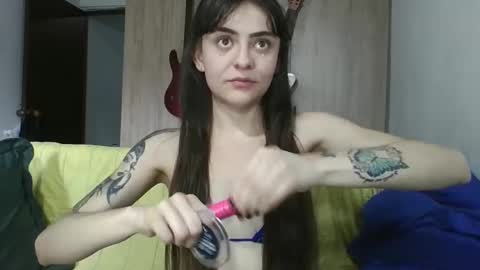 passion_fruit01 online show from 10-06-25, 06:16