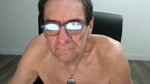 Bob online show from 10-10-25, 02:43