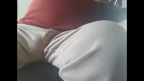 Snapshot of pat5057 chatting on 03-26-26, 11:38 Master Bates online show from 03-26-26, 11:38