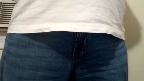 Snapshot of pato0008 chatting on 10-16-25, 03:29 JD online show from 10-16-25, 03:29