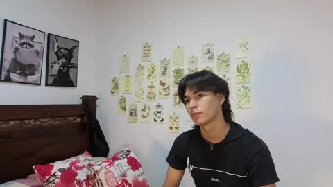 Snapshot of patri_ck_villa chatting on 04-23-26, 10:45 patri_ck_villa online show from 04-23-26, 10:45