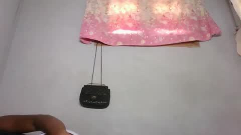 patricia9090 online show from 12-02-25, 12:32