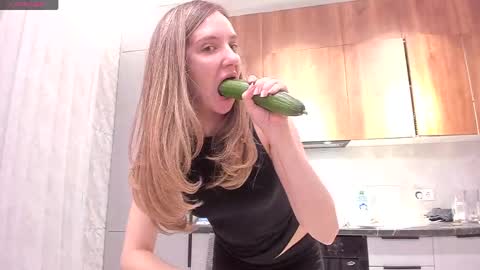 Patricia online show from 04-14-26, 06:36