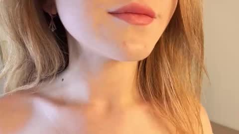 Vicki online show from 09-24-25, 10:18