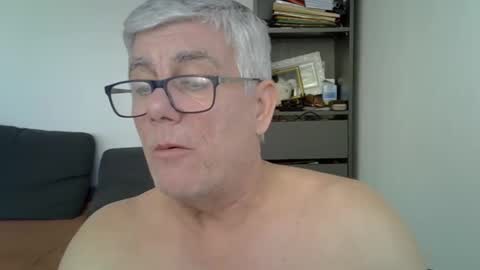 patrick5275 online show from 01-07-25, 09:40