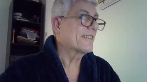 patrick5275 online show from 03-04-25, 07:54