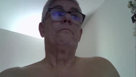 patrick5275 online show from 10-14-25, 08:42