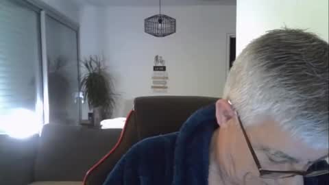 patrick5275 online show from 04-11-26, 04:28