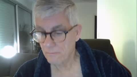 patrick5275 online show from 04-16-26, 04:13