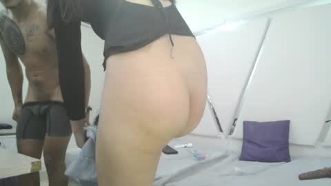 Snapshot of patrick_and_greeicy chatting on 12-27-24, 09:39 patrick_and_greeicy online show from 12-27-24, 09:39