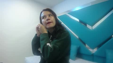 Snapshot of patrick_and_greeicy chatting on 01-21-25, 03:59 patrick_and_greeicy online show from 01-21-25, 03:59