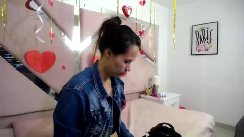 Snapshot of patrick_and_greeicy chatting on 02-11-25, 02:46 patrick_and_greeicy online show from 02-11-25, 02:46