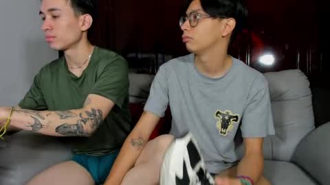 patrick 19 bottom---- ander 18 top online show from 04-11-26, 01:15