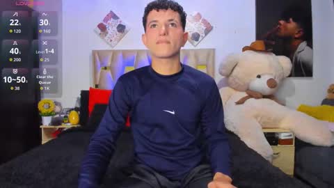 Snapshot of patrick_sanzzz chatting on 11-18-25, 01:44 Patrick online show from 11-18-25, 01:44