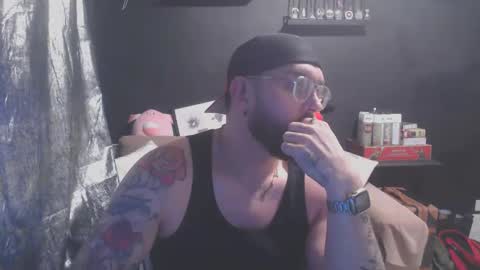 Snapshot of patrickmorris92 chatting on 02-07-26, 07:06 patrickmorris92 online show from 02-07-26, 07:06