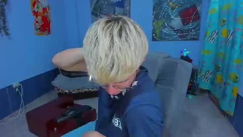 .... online show from 12-03-25, 07:34