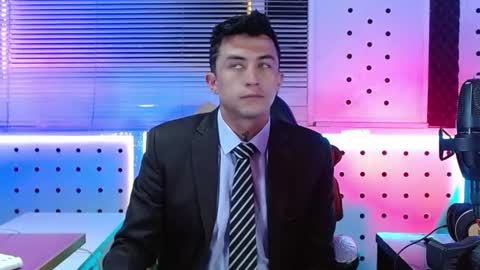 Snapshot of patronsexx chatting on 06-02-26, 10:39 Darko0717 online show from 06-02-26, 10:39
