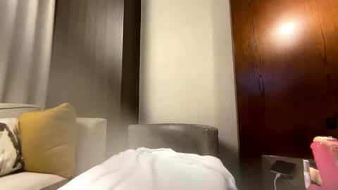 Snapshot of patticakesmom chatting on 11-14-25, 12:04 patticakesmom online show from 11-14-25, 12:04