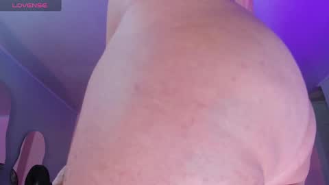 Snapshot of patty_jenkinss chatting on 01-18-25, 03:09 Hi Pvt open Moans from lovense tell me Fav 113366 Especial level 33 online show from 01-18-25, 03:09