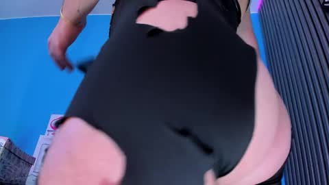 Snapshot of patty_jenkinss chatting on 02-27-25, 03:47 Hi Pvt open Moans from lovense tell me Fav 113366 Especial level 33 online show from 02-27-25, 03:47