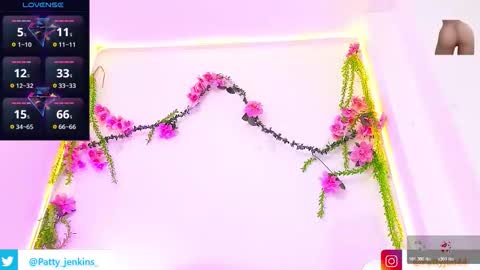 Snapshot of patty_jenkinss chatting on 10-18-25, 02:03 Hi Pvt open Moans from lovense tell me Fav 113366 Especial level 33 online show from 10-18-25, 02:03
