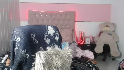 Snapshot of patty_squirt87 chatting on 03-04-25, 03:00 patty squirt87 online show from 03-04-25, 03:00