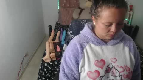 Snapshot of patty_squirt87 chatting on 10-27-25, 02:59 patty squirt87 online show from 10-27-25, 02:59