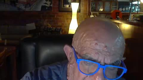 Snapshot of patvac chatting on 12-07-24, 02:13 patvac online show from 12-07-24, 02:13