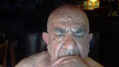 Snapshot of patvac chatting on 12-15-24, 05:53 patvac online show from 12-15-24, 05:53