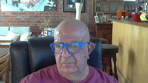 Snapshot of patvac chatting on 12-21-24, 04:09 patvac online show from 12-21-24, 04:09