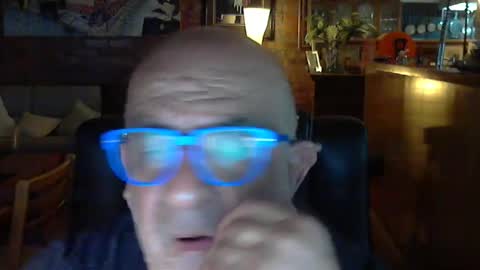 Snapshot of patvac chatting on 12-26-24, 12:49 patvac online show from 12-26-24, 12:49